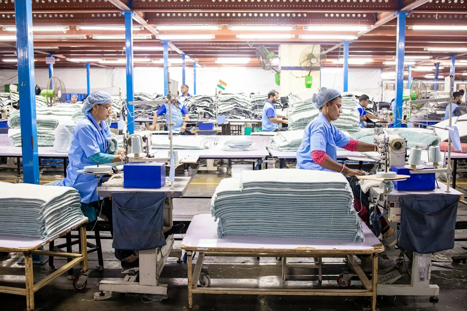 งาน HR สำหรับโรงงานขนาดเล็กของชาวต่างชาติในประเทศไทย: เช็กลิสต์สำหรับปีแรก — Suwanvara Law Firm